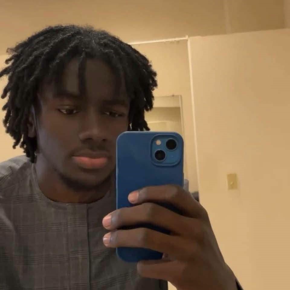 Deuil sur TikTok : l’influenceur Mansour Diouf décède dans un accident de la circulation