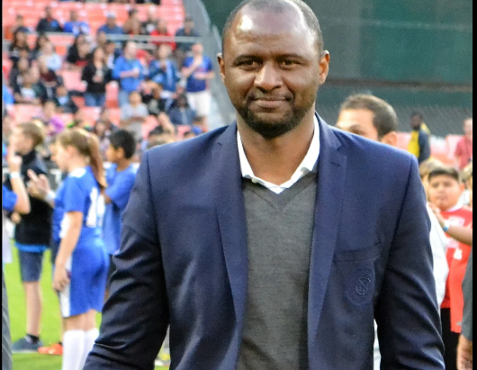 Patrick Vieira envisagé pour succéder à Pape Thiaw à la tête des Lions