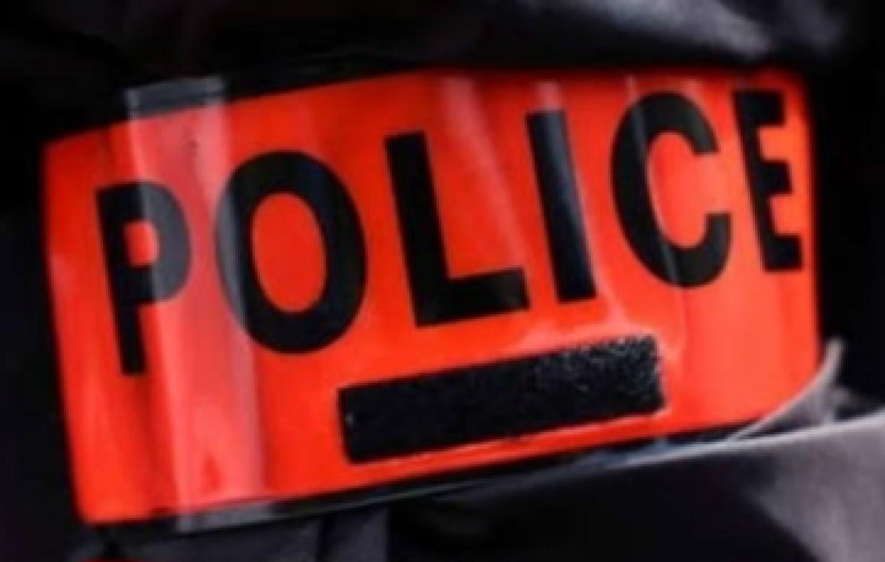 Kaolack : l’arrestation d’un suspect accusé de violences et de menaces fait deux blessés dans les rangs de la police