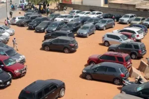 Dakar : un homme arrêté pour avoir détourné et revendu des véhicules de location