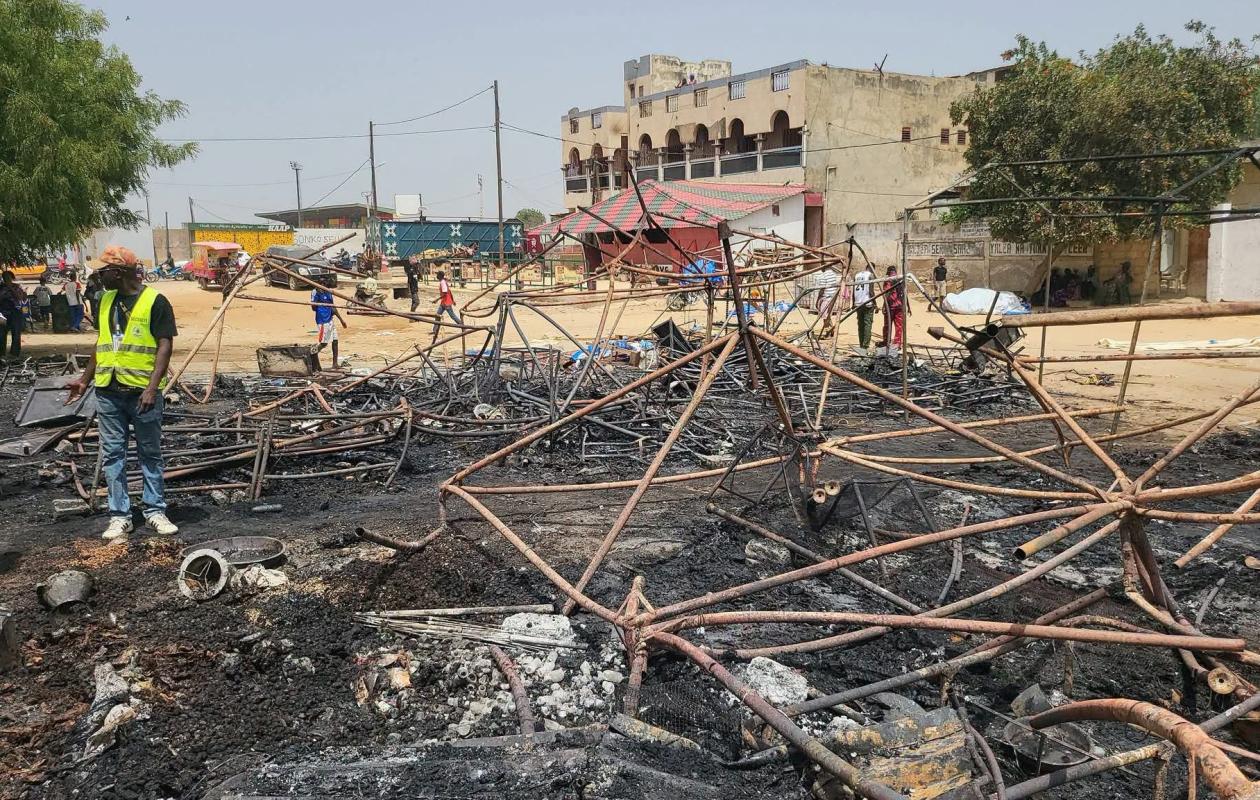 Thiès : un violent incendie ravage plusieurs stands à la foire de Hersent