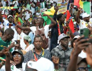 Guerre médiatique Pastef-Diomaye Président : l’opposition sénégalaise reléguée au second plan