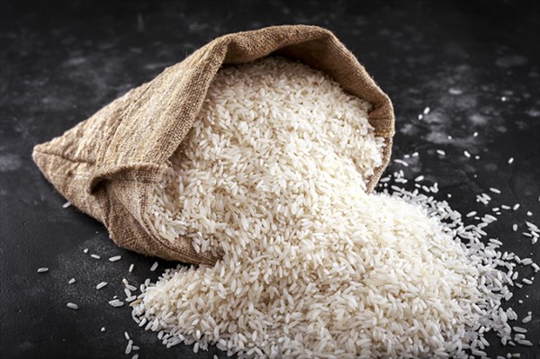 Le Sénégal dément une contamination généralisée du riz et s’en tient aux normes Codex