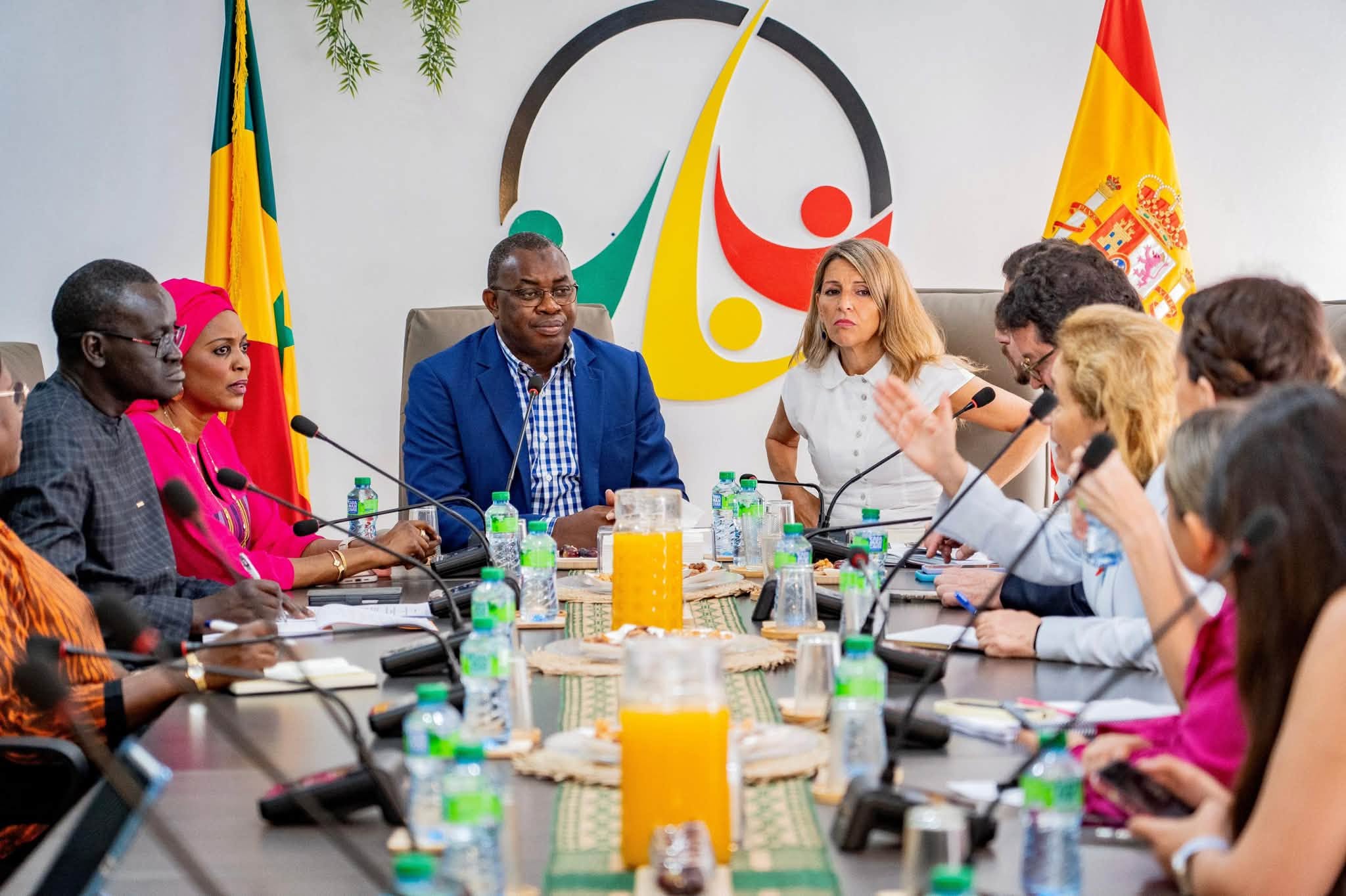 Après 34 000 régularisations, Dakar et Madrid renforcent leur coopération