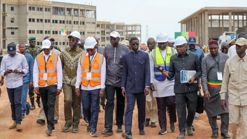 Bassirou Diomaye Faye réceptionne ce samedi les chantiers de la piscine olympique et du stade Iba Mar Diop pour les JOJ 2026