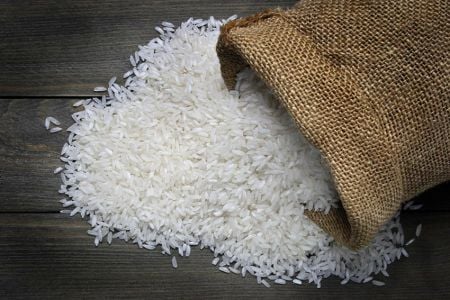 Le Sénégal suspend les importations de riz pour écouler 37 000 tonnes de stock
