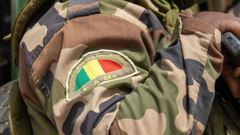 Mali : une embuscade meurtrière contre un convoi militaire, la riposte de l&rsquo;armée en cours