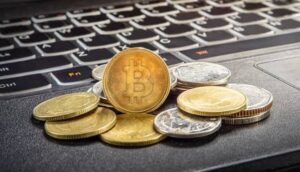 Cryptoactifs : la BCEAO maintient sa prudence, le Nigeria et le Kenya ont déjà légiféré