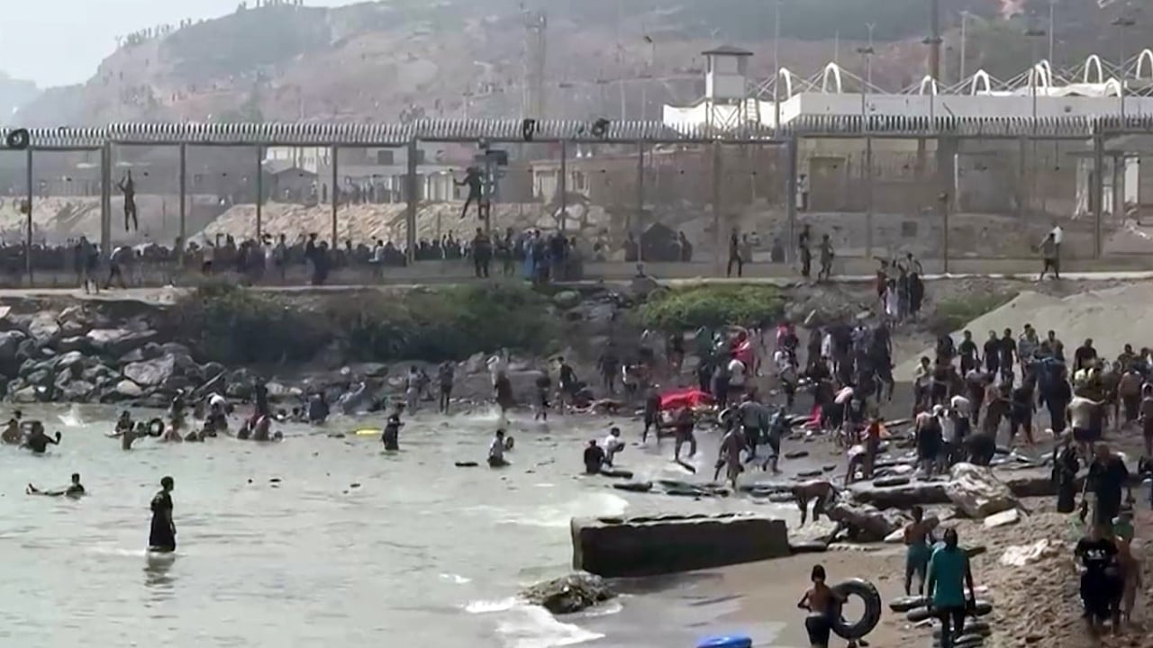 Afflux de migrants à Ceuta : 9 morts, l’Espagne annonce le déploiement de soldats