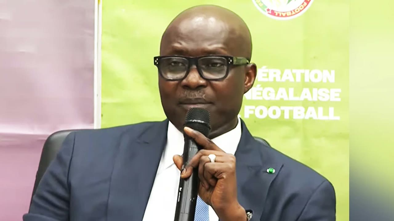 FSF : les supporters réclament la démission d’Abdoulaye Fall, le ministère des Sports a demandé à la FSF de cesser ses déclarations médiatiques sur le Mondial