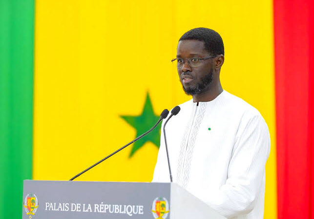 Bassirou Diomaye Faye a annoncé la création d&rsquo;un parti devant 306 maires et lancé un comité préparatoire