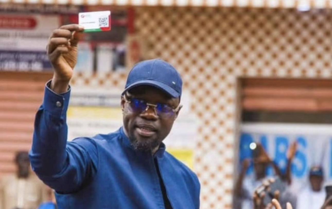 Le préfet de Mbour interdit un rassemblement de vente de cartes Pastef au marché central et au quai de pêche