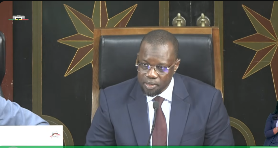 Session extraordinaire : Sonko recadre les contestataires et brandit le règlement intérieur