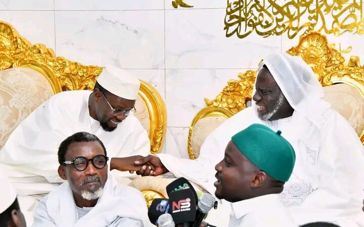 Gamou 2026 : Ousmane Sonko chez la famille de Mame El Hadji Ndiéguène