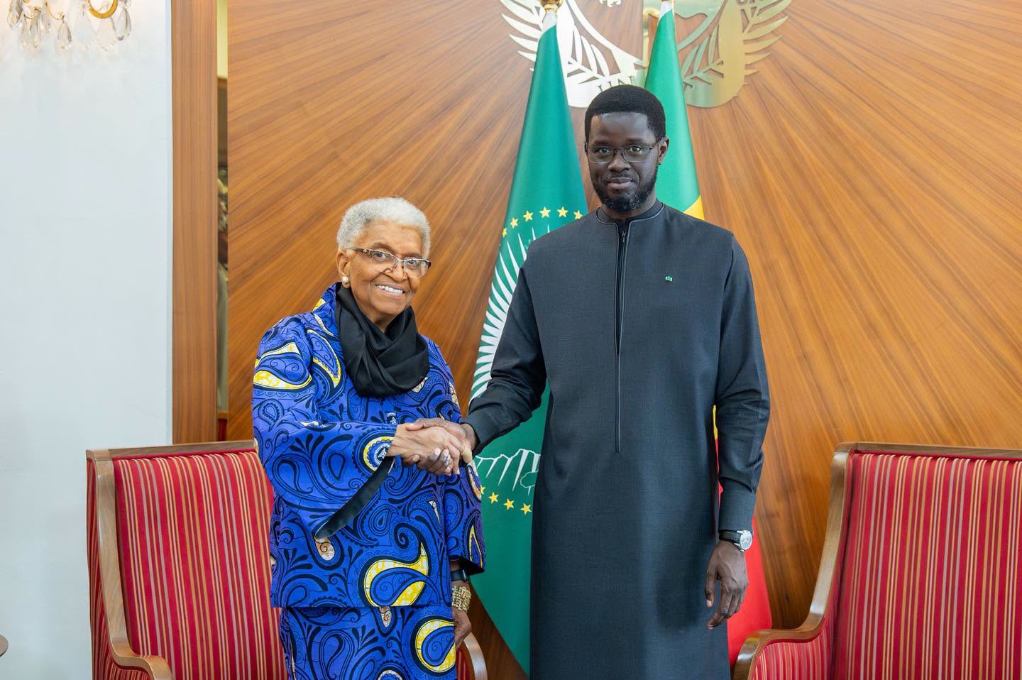 Forum sur le leadership féminin : Diomaye Faye reçoit Ellen Johnson Sirleaf