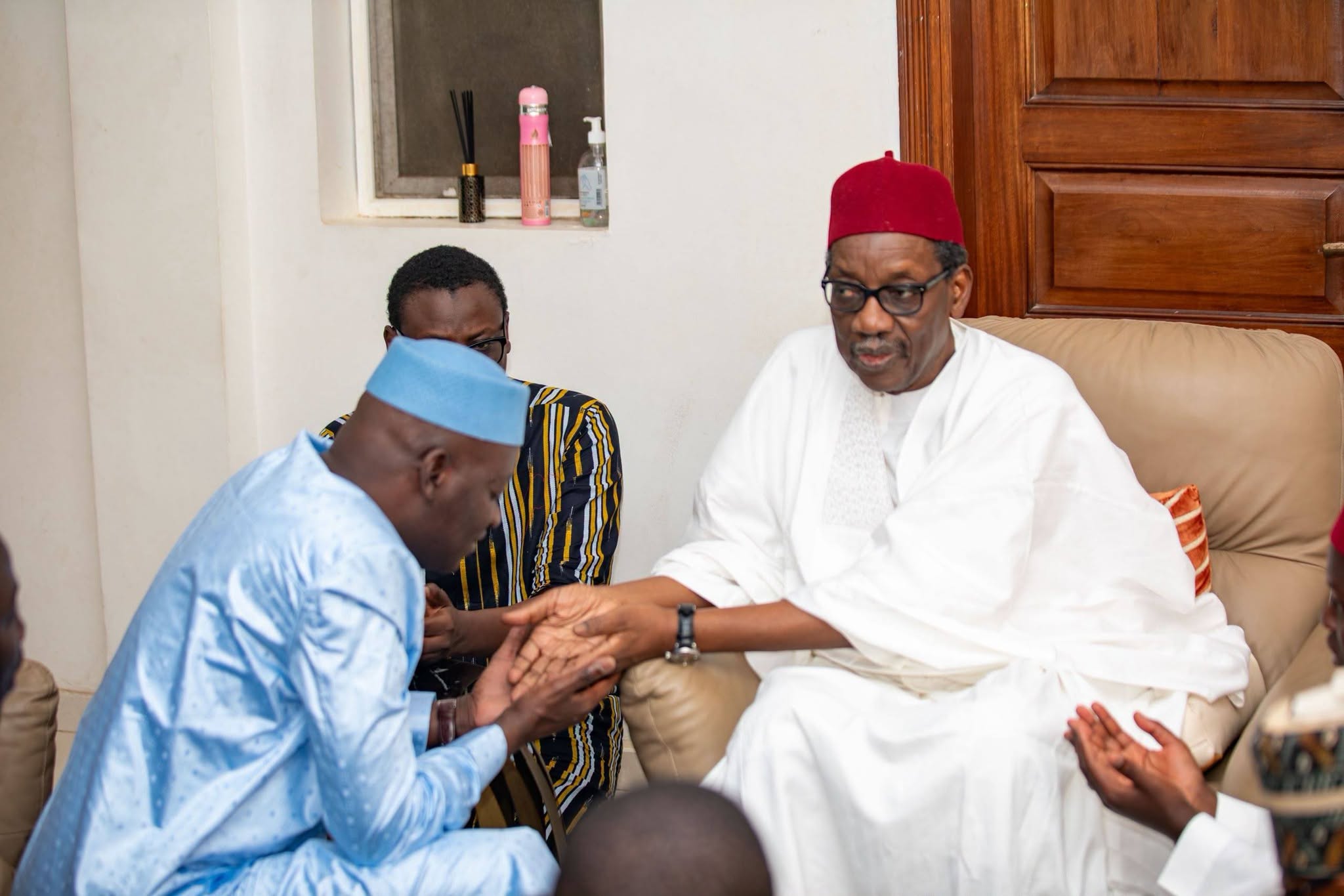 Gamou : Abass Fall s’abreuve à la source de Serigne Maodo Sy Dabakh (photos)