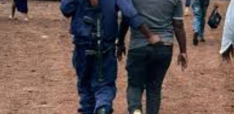 Wakhinane Nimzatt : 25 Nigérians arrêtés…
