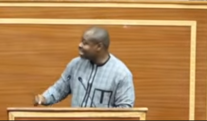 « C’est du vol », « Crise institutionnelle amul ! » , Guy Marius Sagna recadre le pouvoir
