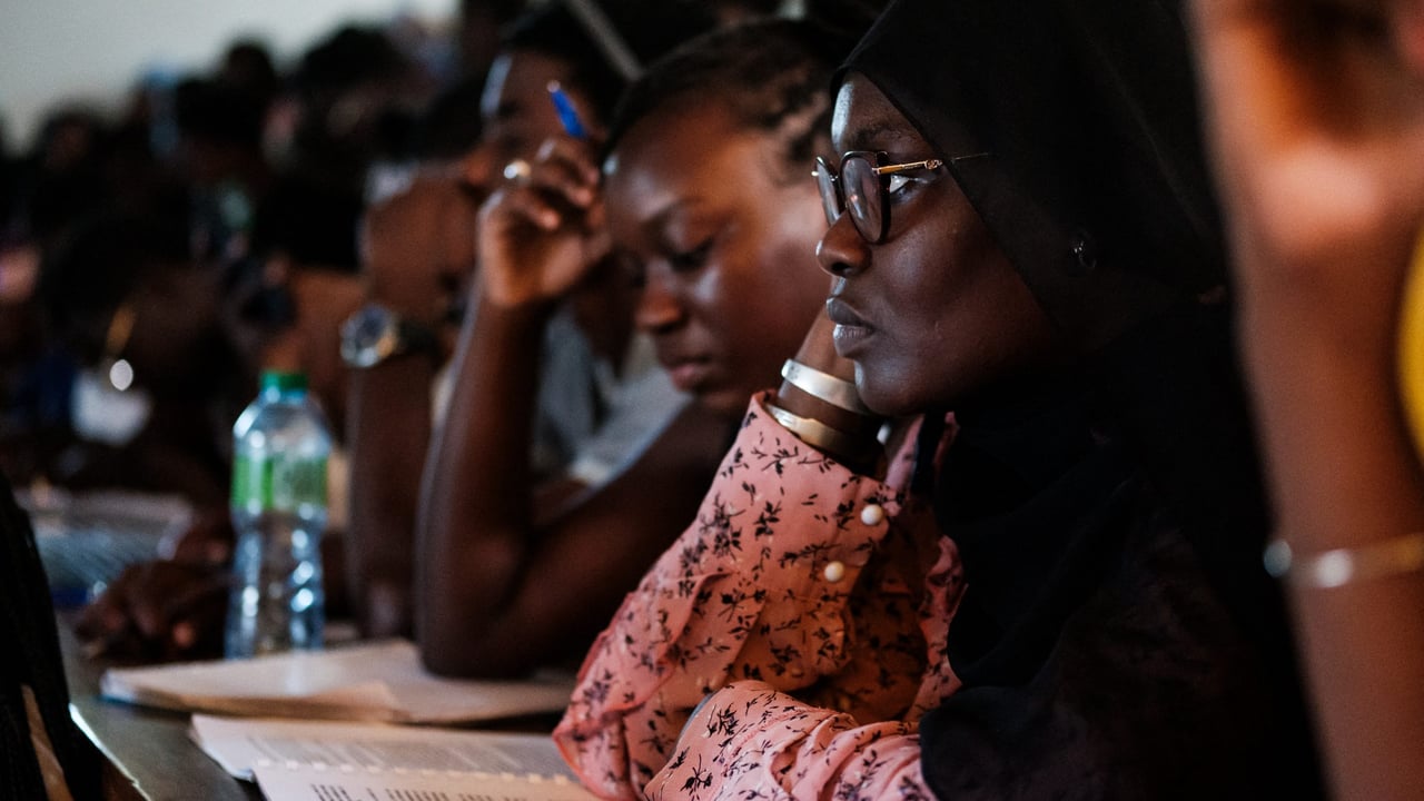 Jeunesse africaine : 56 % estiment que le modèle démocratique occidental n’est pas adapté