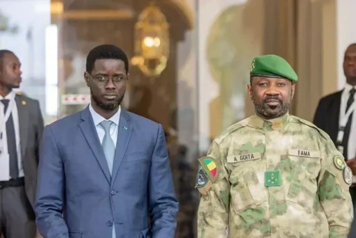 Mali : Assimi Goïta accorde une grâce à Yann Christian Vezilier