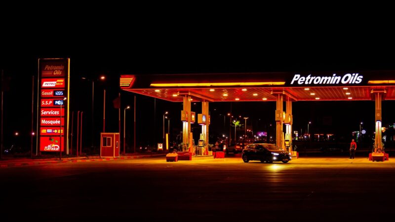 Ousmane Sonko justifie la hausse du carburant par un ajustement structurel qui converge avec les recommandations du FMI