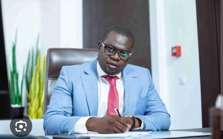 Khadim Ba poursuit Coris Bank : 137,1 milliards FCFA réclamés, audience le 26 novembre