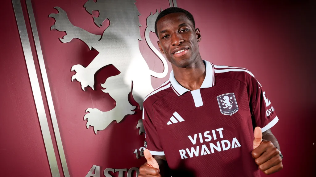 Nicolas Jackson vise un rôle clé dans la transition d’Aston Villa