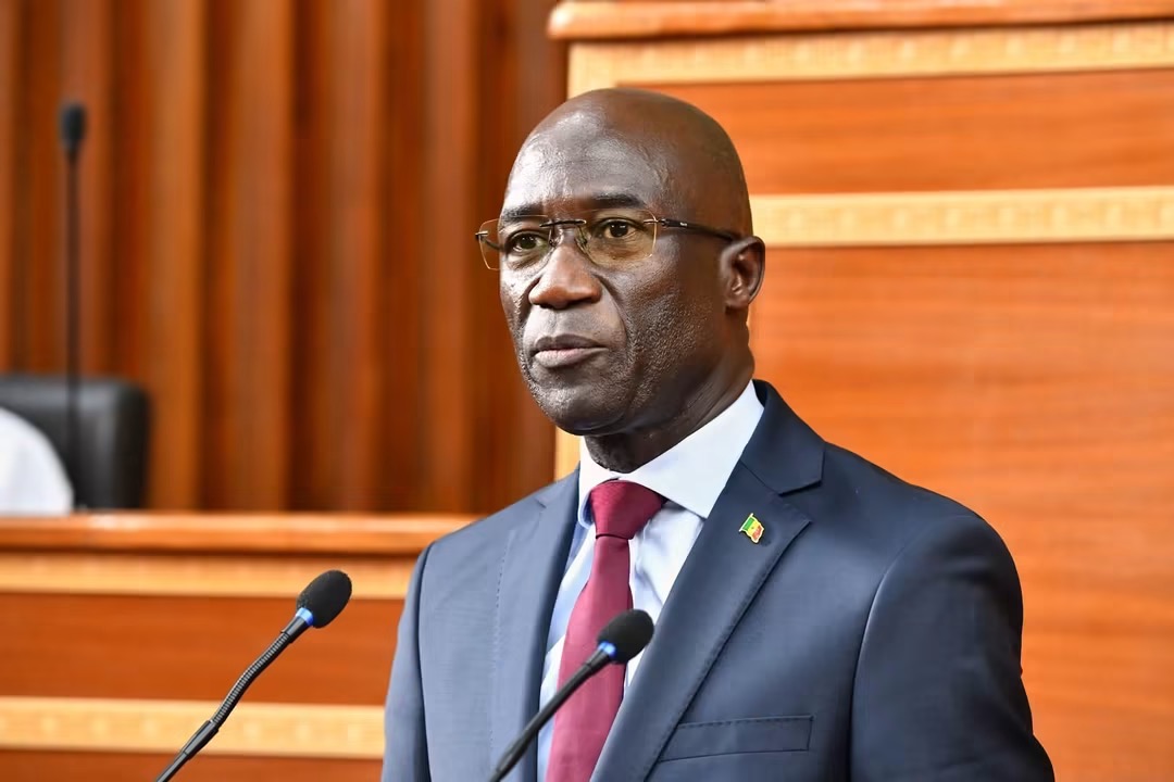 Déclaration de patrimoine : le gouvernement confirme un référendum