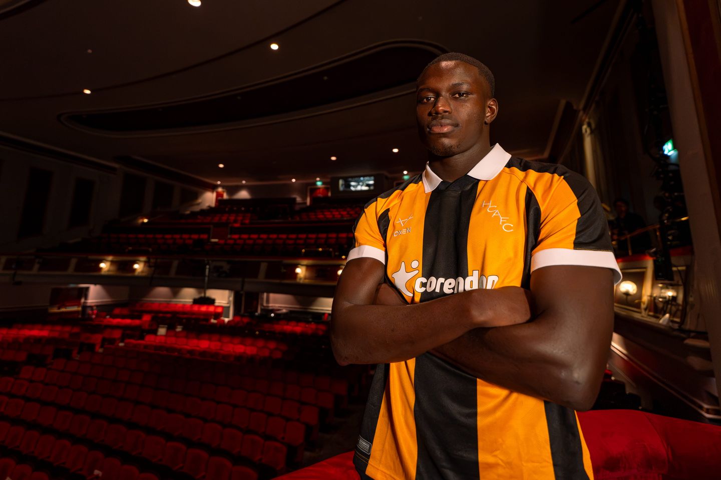 Nobel Mendy signe 5 ans à Hull City, un transfert record selon le club