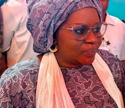 Daba Code Ndiaye demande à Diomaye Faye de dissoudre l’Assemblée et tacle Sonko