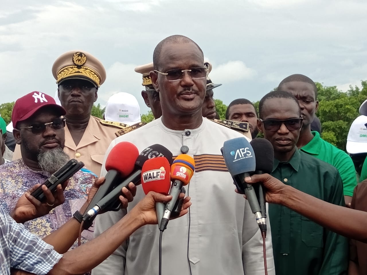 Cheikhou Oumar Ba évalue les cultures et écoute les producteurs de Ziguinchor