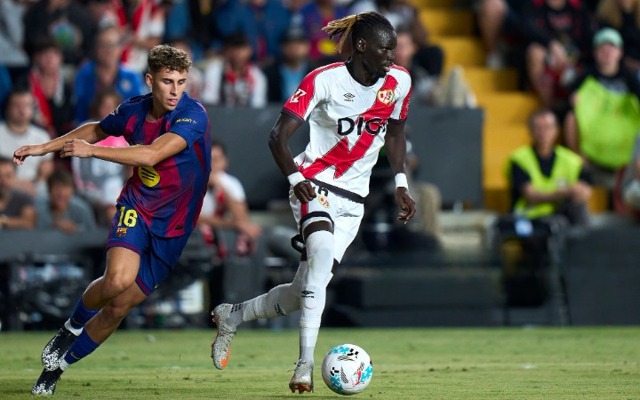 Rayo Vallecano : Pathé Ciss sera présent face au FC Barcelone