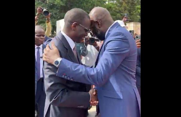 Assemblée : le Premier ministre accueilli par El Malick Ndiaye (vidéo)