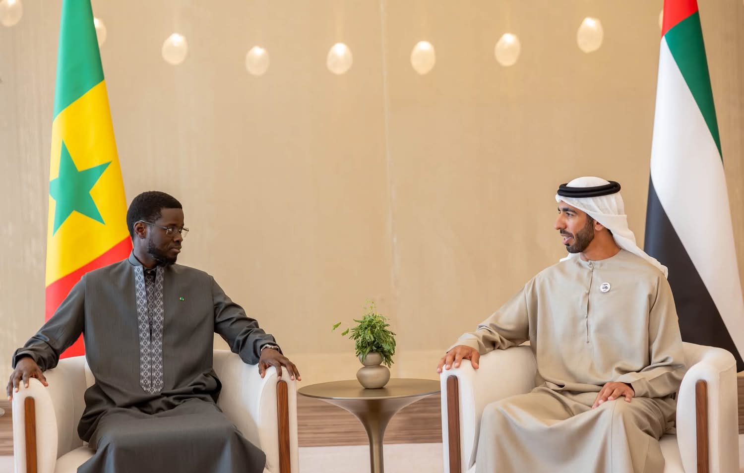 Abu Dahbi : Bassirou Diomaye Faye reçu par le président émirati Cheikh Mohammed bin Zayed Al Nahyan
