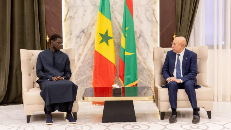 Sur le chemin du retour d&rsquo;Abu Dhabi, Diomaye Faye fait escale à Nouakchott et échange avec  Ghazouani