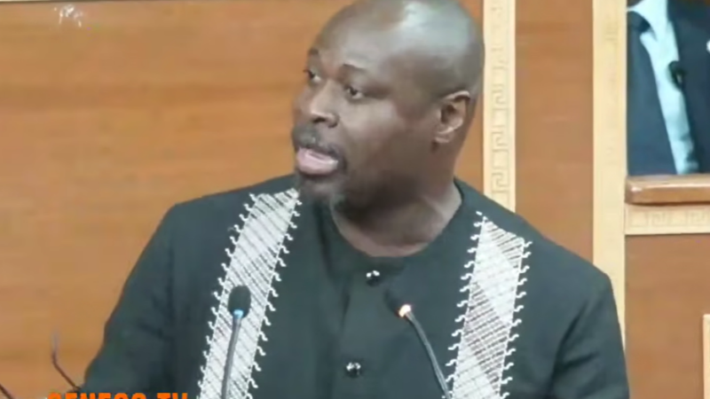 DPG : Guy Marius Sagna tacle le Premier ministre sur l’accord avec le FMI (Senego Tv)