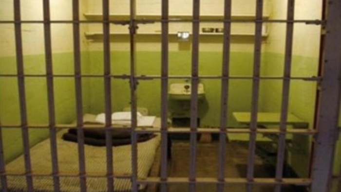 Toilettes adaptées : le ministère de la Justice généralise les chaises anglaises dans les prisons