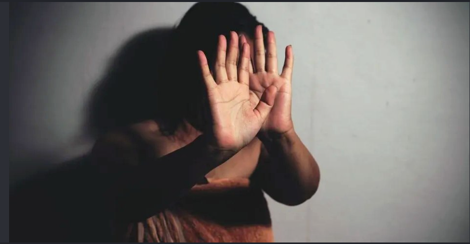 Kanel : Une fillette de 4 ans enlevée puis retrouvée couverte de…