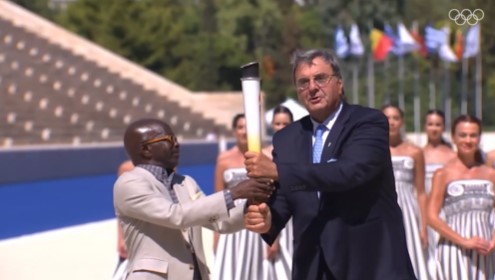 JOJ Dakar 2026 : La flamme olympique allumée à Athènes (Vidéos)