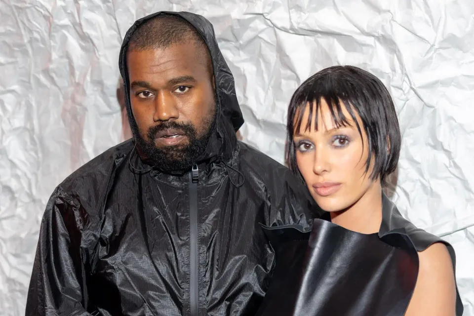 Bianca Censori, la mystérieuse épouse de Kanye West sort du silence