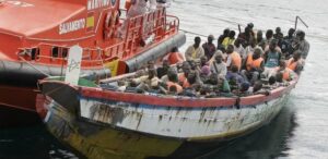 Migration clandestine : 517 migrants dont des sénégalais secourus au large d’El Hierro