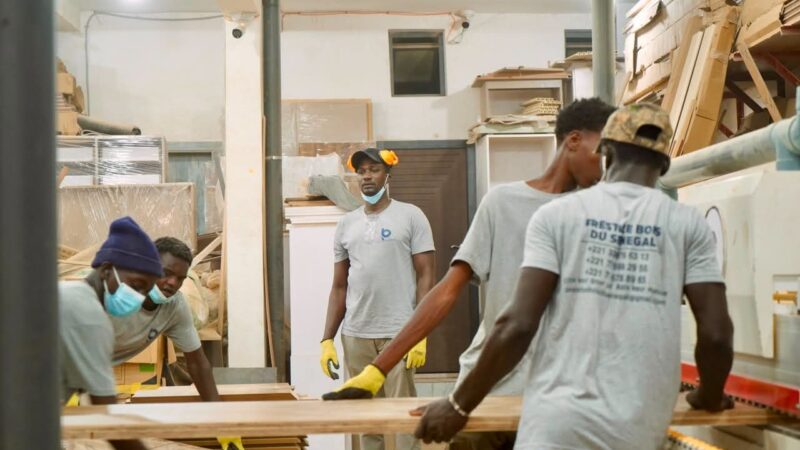 Jeux Olympiques de la Jeunesse Dakar 2026 : L’artisanat local face aux enjeux industriels et à la commande publique