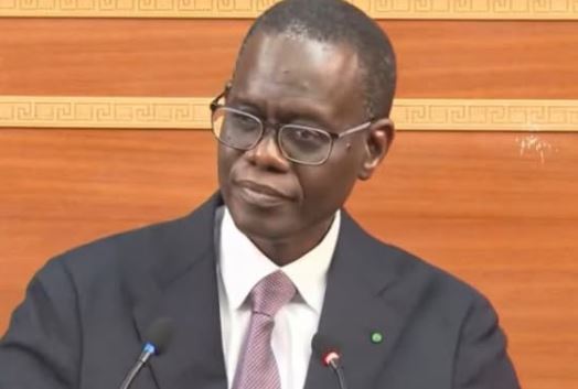 DPG : « Le mur venait vers nous, il fallait l’arrêter », Al Amine Lo se justifie…