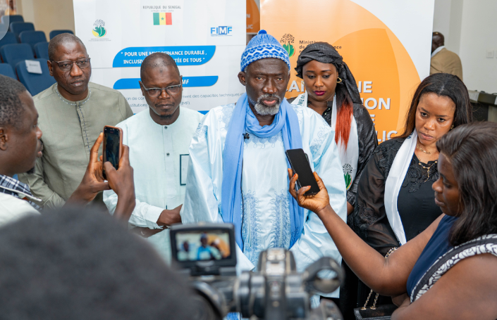 Microfinance : le gouvernement veut renforcer la culture financière des Sénégalais
