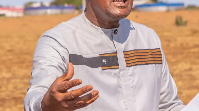 Cheikhou Oumar Bâ à Podor : la volonté de transformer les engagements en réalisations face à l’hivernage