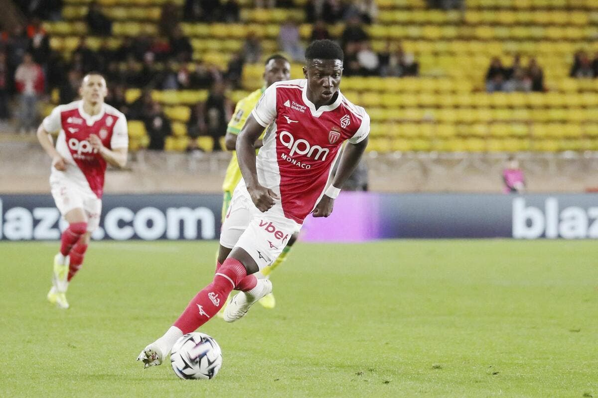 AS Monaco : Camara, Golovin et Minamino retenus face au PSG
