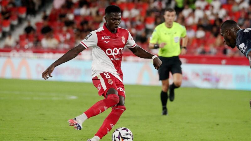 Monaco a bloqué le transfert de Lamine Camara à Chelsea après un accord à 55 M€