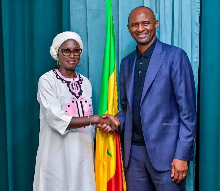 Patrick Vieira reçu par la ministre des Sports pour présenter son projet sur quatre ans