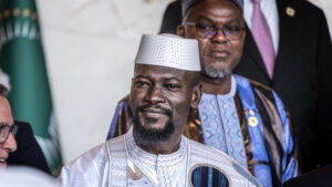 Guinée : cinq ans après le coup d’État, le bilan contrasté de Mamadi Doumbouya