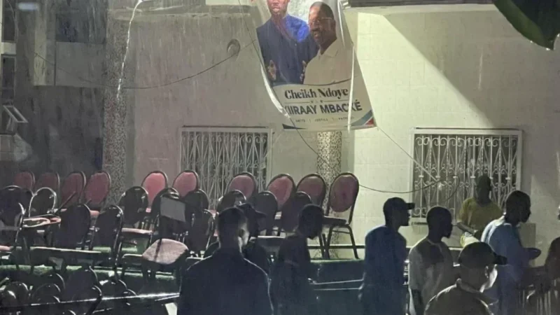 À Mbacké, l’orage interrompt le meeting de Kiiraay, les responsables se mettent à l’abri